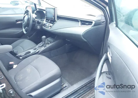 2021 Toyota Corolla Le z USA, uszkodzony, nr VIN 5YFEPMAE6MP258652